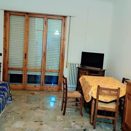 Apartment Family House *